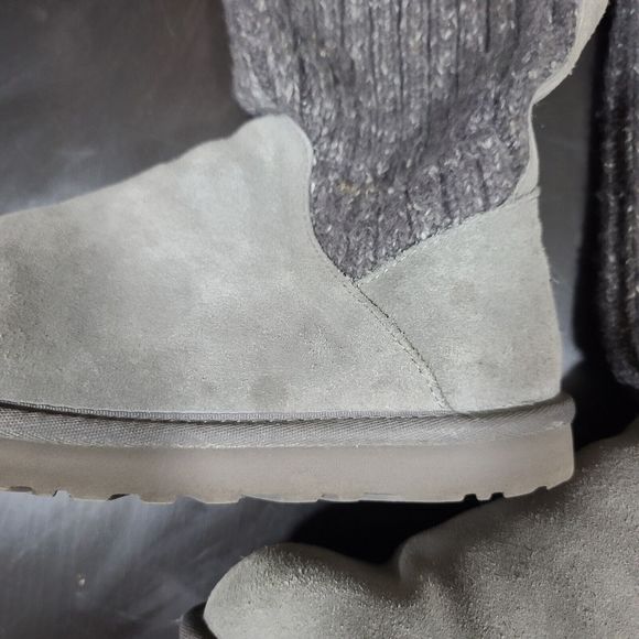 UGG Australia Cambridge Boot 1006013 Grey Suede Woman's US Size 8 Read - Picture 12 of 16